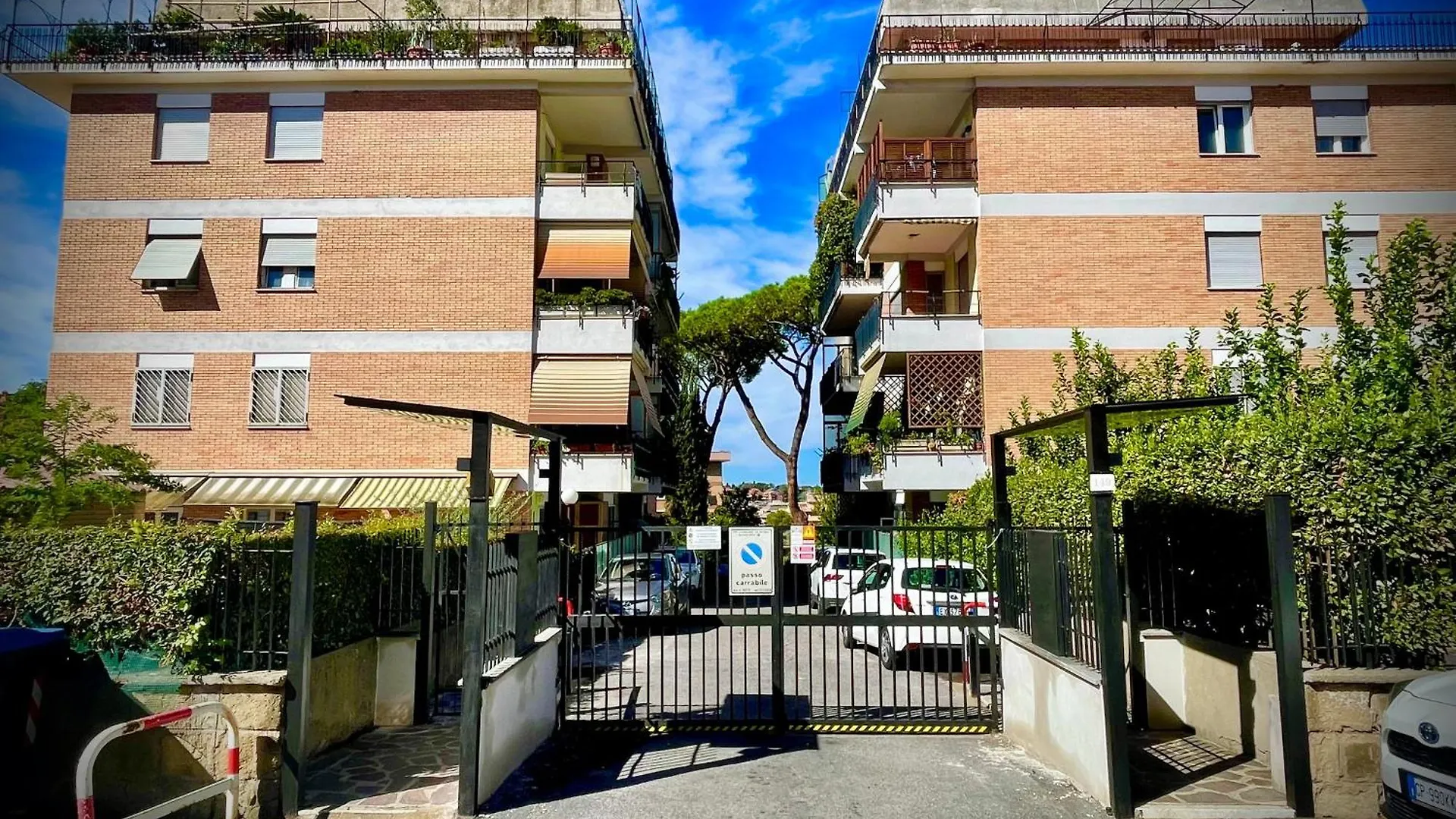 Domus Urbani Apartment Rome