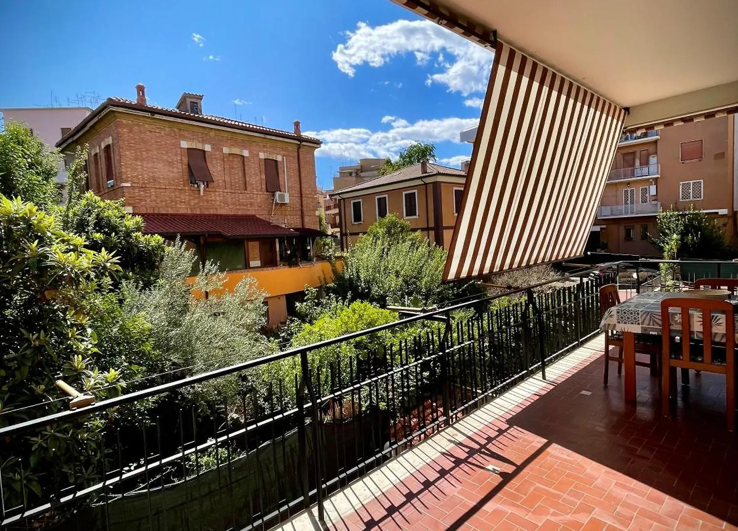 Domus Urbani Apartment Rome Italy